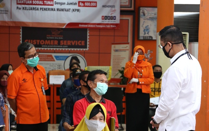 Tak Boleh Ditunda, PT Pos Percepat Penyaluran Bantuan Sosial Tunai