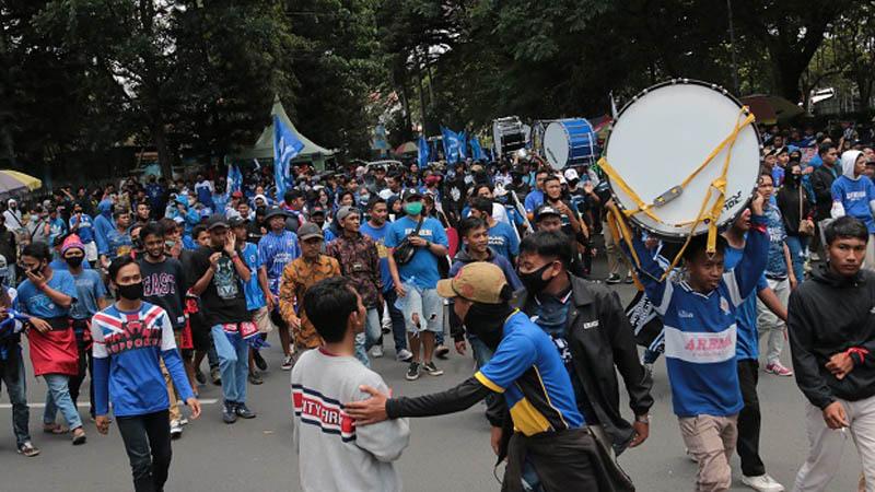 Aremania Bikin Aksi Damai Tuntut Satu Arema