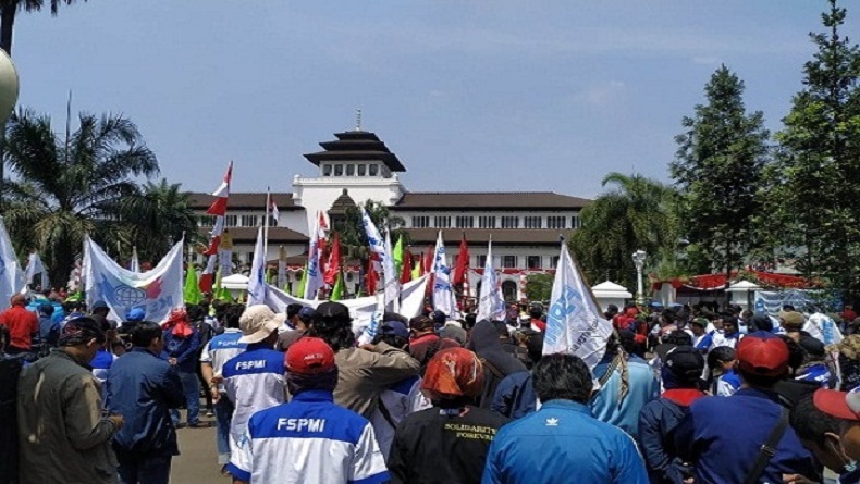 FSP TSK SPSI Tolak Perusahaan Cicil THR 2021, Roy: Sangat Merugikan Buruh