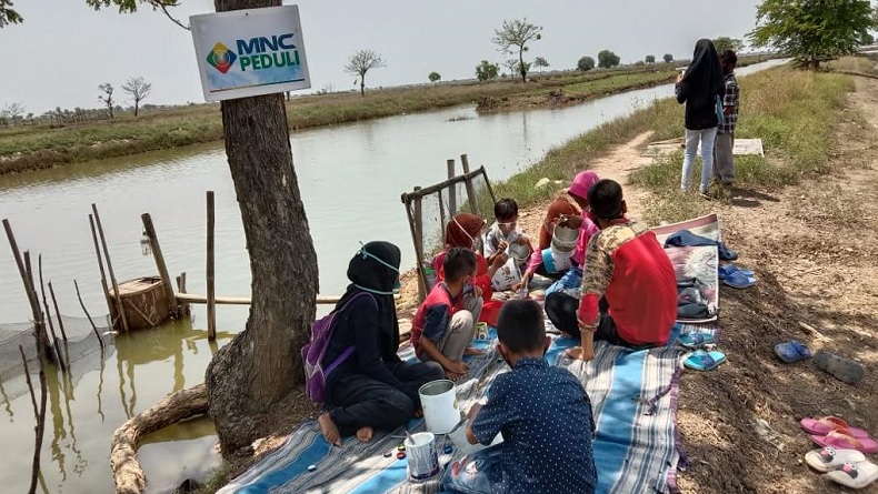 Ajarkan Program Green School, MNC Peduli Ajak Anak-anak Daur Ulang Barang Bekas