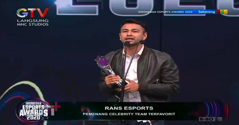 Raffi Ahmad Jadi Pemenang Pertama di Indonesian Esports Awards 2020