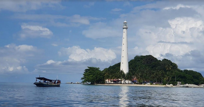 Mengintip Keindahan Ikon Belitung Pulau Lengkuas, Asyik Naik ke Mercusuar Kuno