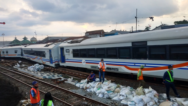Misterius, Sudah 3 Kali Kereta Api Tiba-Tiba Meluncur di Stasiun Malang Kota Lama