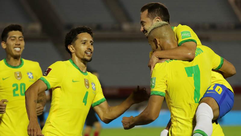 Brasil Permalukan Uruguay, Edinson Cavani Kartu Merah