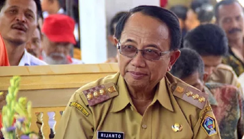 Cabup Petahana Blitar Rijanto Ajukan Diri Orang Pertama Disuntik Vaksin Covid-19