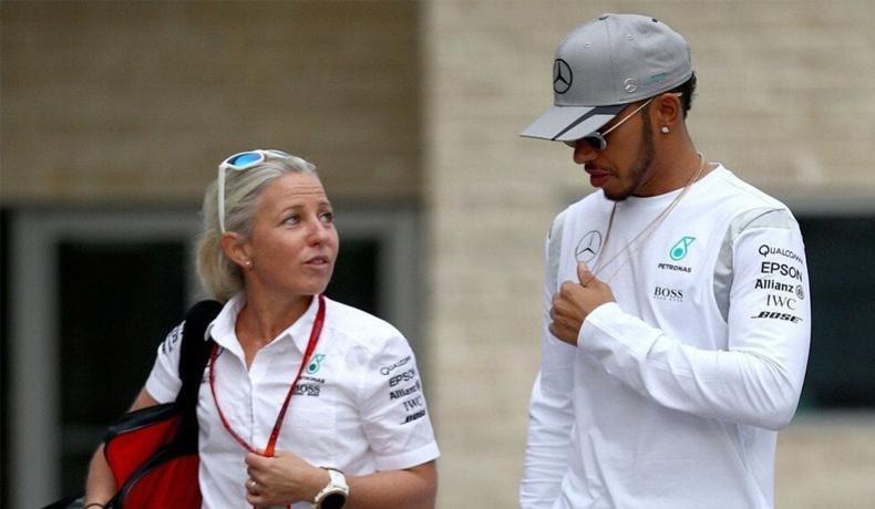 Jarang Diketahui, Ini Wanita Tangguh di Balik Kesuksesan Lewis Hamilton