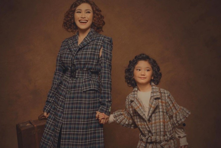 Perjuangan Ayu Ting Ting Membesarkan Sendiri Putri Semata Wayang 