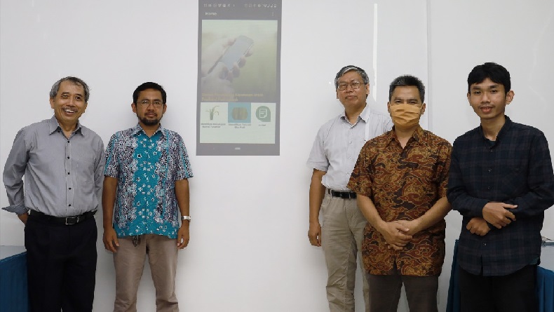 Unpad Ciptakan Aplikasi DDS yang Bisa Deteksi Kualitas dan Hama Tanaman Padi
