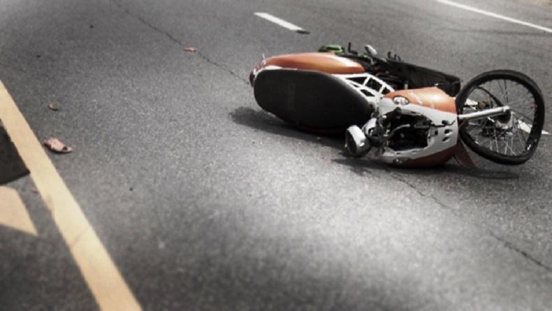 Tabrak Truk Parkir, Pengendara Motor Tewas di Jalan Kolonel Masturi Cimahi