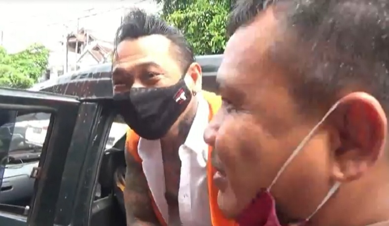 Dipindah ke Lapas Kerobokan, Jerinx Bacakan Cerita Matinya Demokrasi