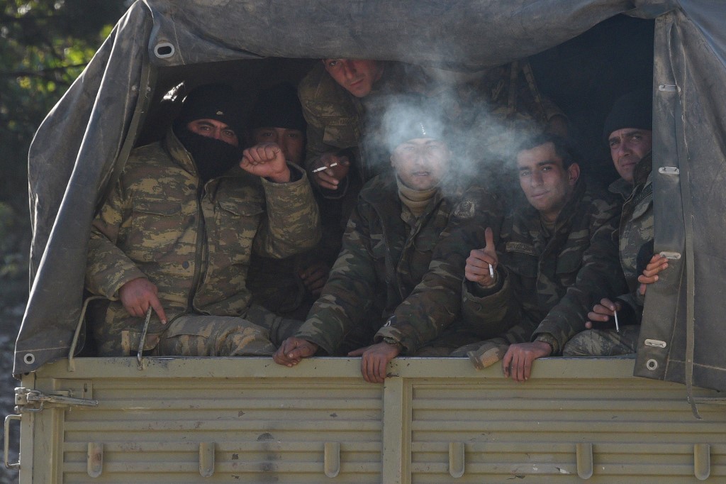 Bendera Azerbaijan Berkibar di Lachin, Distrik Terakhir Karabakh yang Diserahkan Armenia