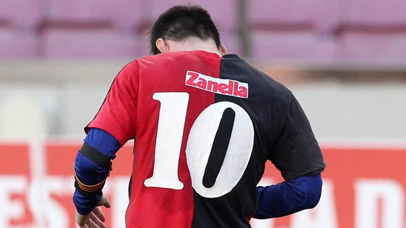 Beri Penghormatan kepada Maradona, Messi Justru Terancam Denda Rp50 Juta