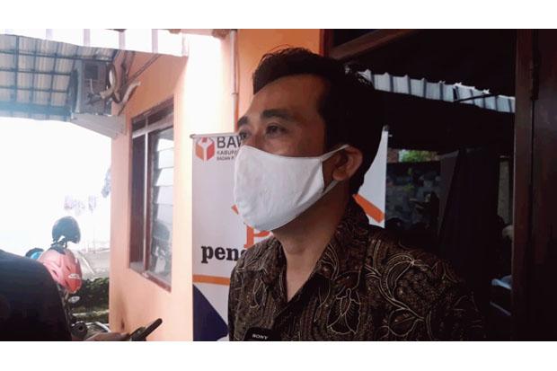 Video Warga Tunjukkan Amplop Berisi Uang dan Gambar Pasangan Cabup Gunungkidul Beredar