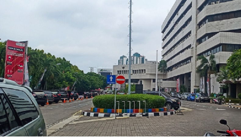 Mensos Juliari Batubara Ditahan KPK, Begini Suasana di Kemensos