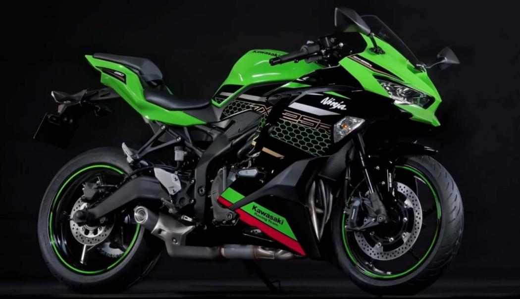 Harga Motor Sport Bermesin 4-Silinder Desember 2020