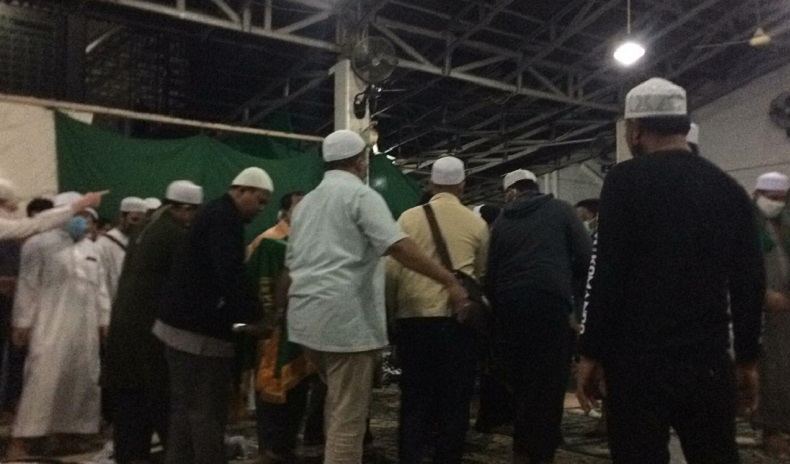 6 Laskar FPI Tewas Ditembak, Jenazah Disalatkan di Petamburan
