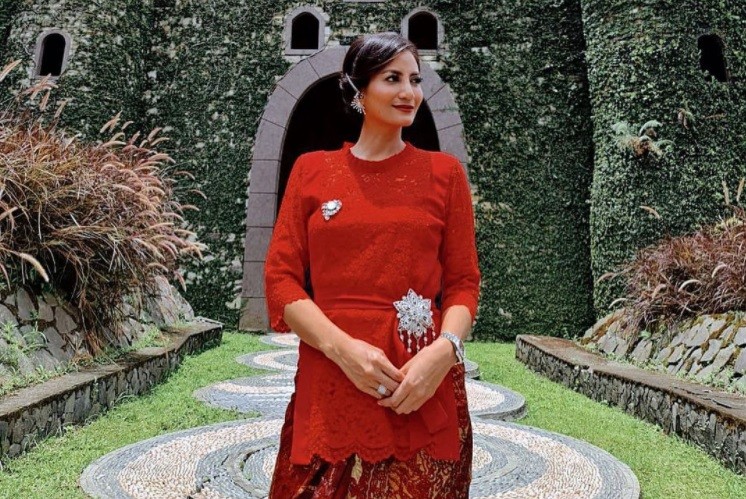 Modis, Penampilan Natasha Dewanti Ibu Tiri Andin di Sinetron Ikatan Cinta