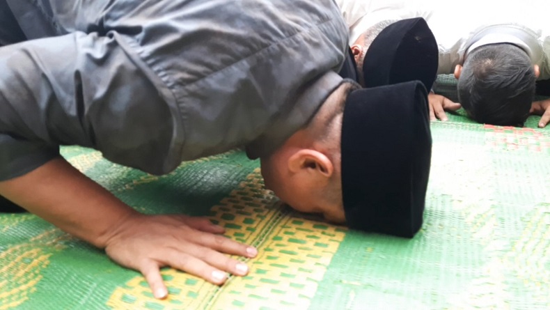 Menang Versi Hitung Cepat Pilbup Tasikmalaya 2020, Tangis Iwan Pecah