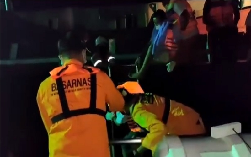 Dihantam Gelombang Tinggi, Speedboat Tujuan Lombok Tenggelam