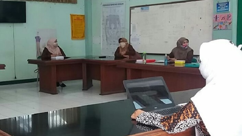 Kadisdik Jabar Instruksikan SMA, SMK dan SLB Negeri Hentikan Rapat Komite, Ada Apa? 