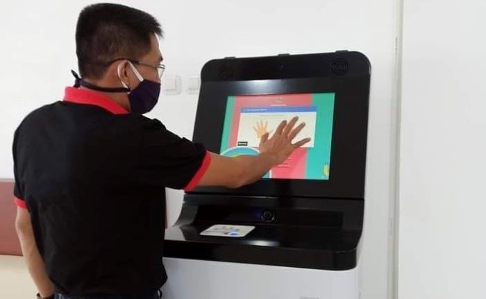 Wow, Warga Purwakarta Bisa Cetak Sendiri KTP-el