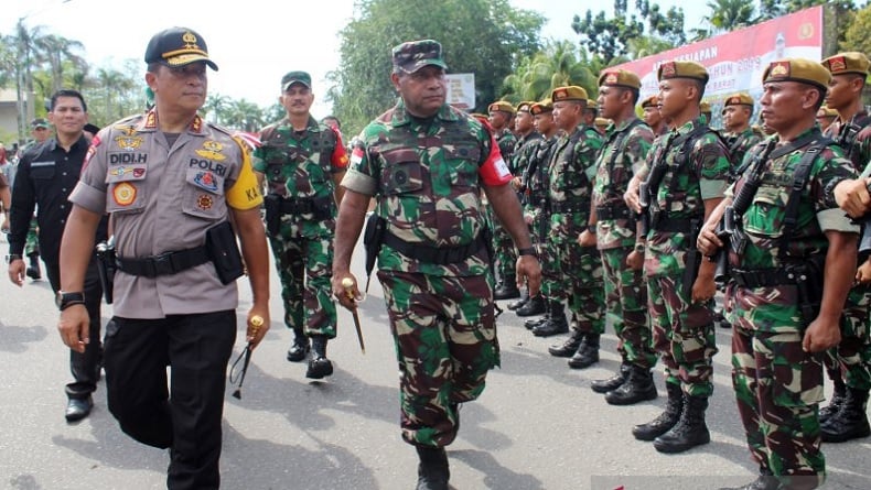 Sosok Letjen TNI Herman Asaribab yang Wafat di RSPAD : Putra Papua Ketiga Tembus Bintang 3 TNI AD