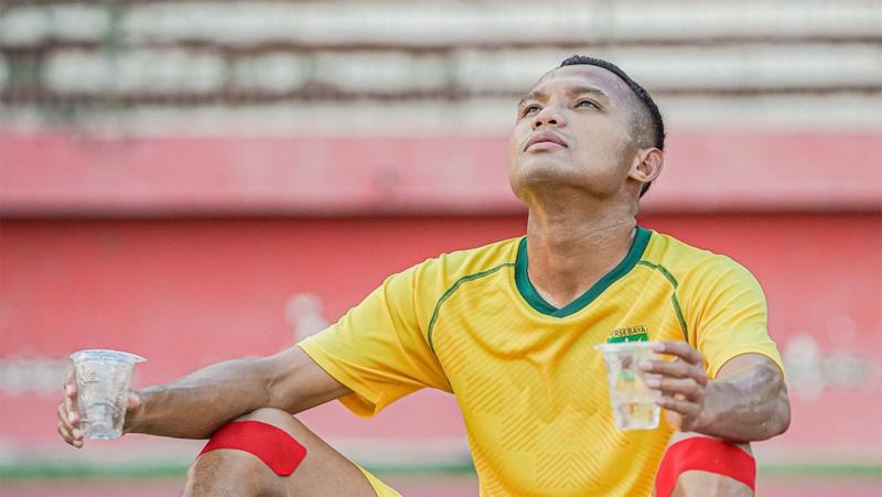 Bertahan Hidup, Winger Persebaya Ini Ikuti Jejak Hansamu Yama Investasi Tanah