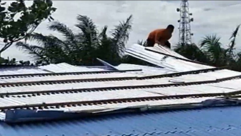 Diterjang Puting Beliung, 5 Rumah dan 1 Mobil di Batubara Rusak