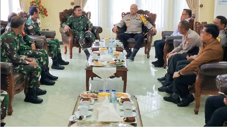 Bahas Kamtibmas saat Pilkada dan Nataru, Kapolda Maluku Kunjungi Pangdam XVI/Pattimura