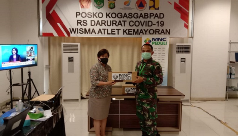 MNC Peduli Serahkan Bantuan APD kepada Rumah Sakit Darurat Wisma Atlet