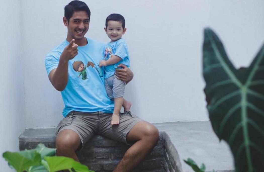 Arya Saloka Jadi Hot Papa, Begini Potret Keakraban Suami Putri Anne dan Ibrahim Jalal