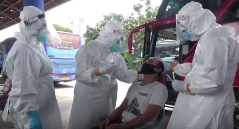Masuk Terminal Penggung Boyolali, Sopir Bus Swab Test  Antigen