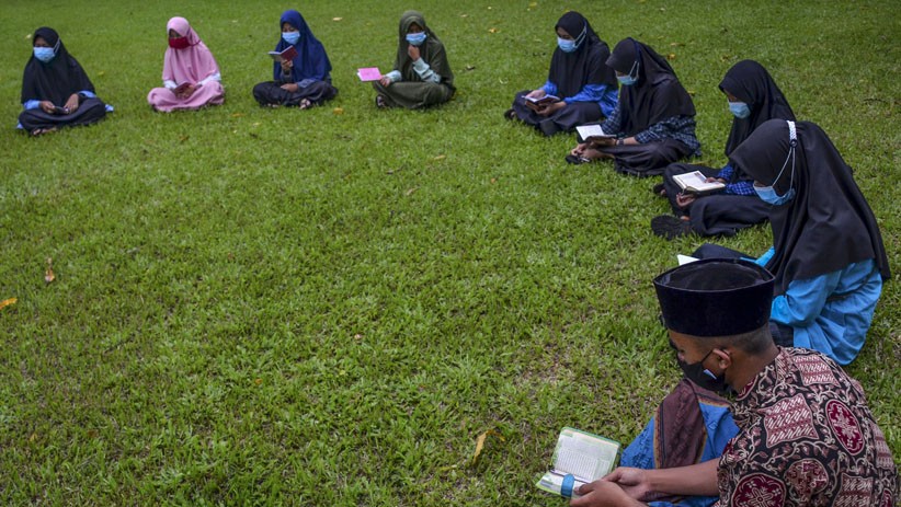 Hukum Bacaan Izhar Syafawi Lengkap Beserta Contoh dan Pengertiannya