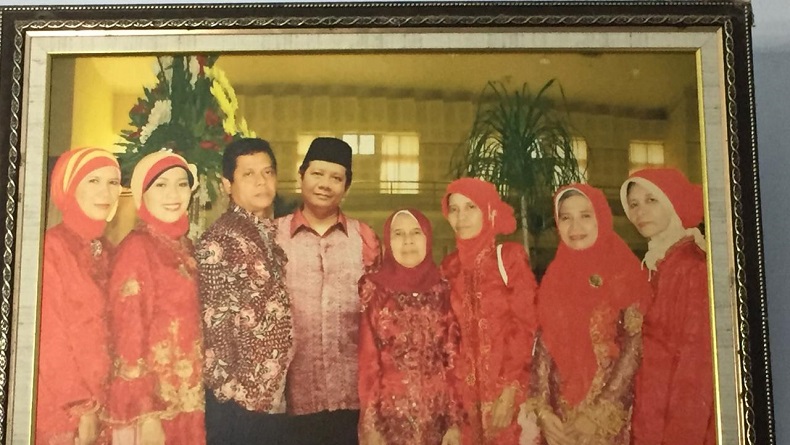 Kakak Tertua Menkopolhukam Mahfud MD Meninggal saat Salat Dhuha