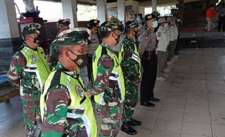 Personel TNI dari Delapan Kodim Jaga Pintu Masuk ke Bali