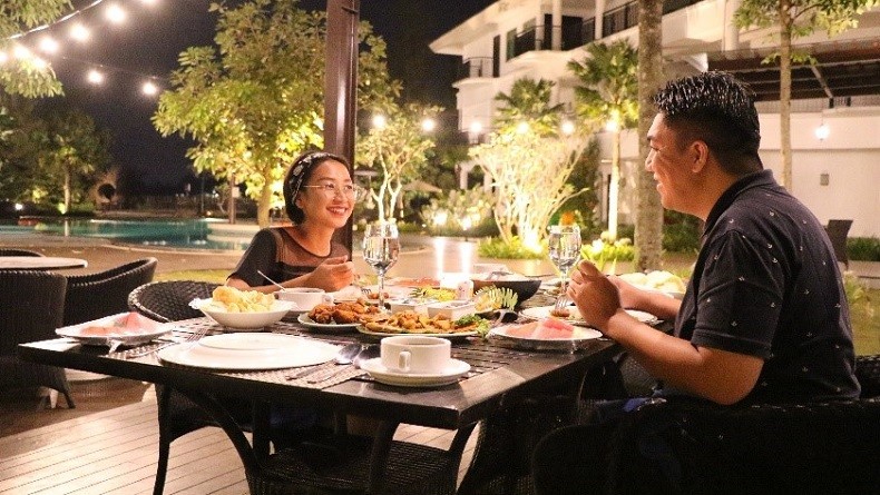 Ada Promo Festive Season, Lido Lake Resort Cocok Jadi Destinasi Libur Natal & Tahun Baru