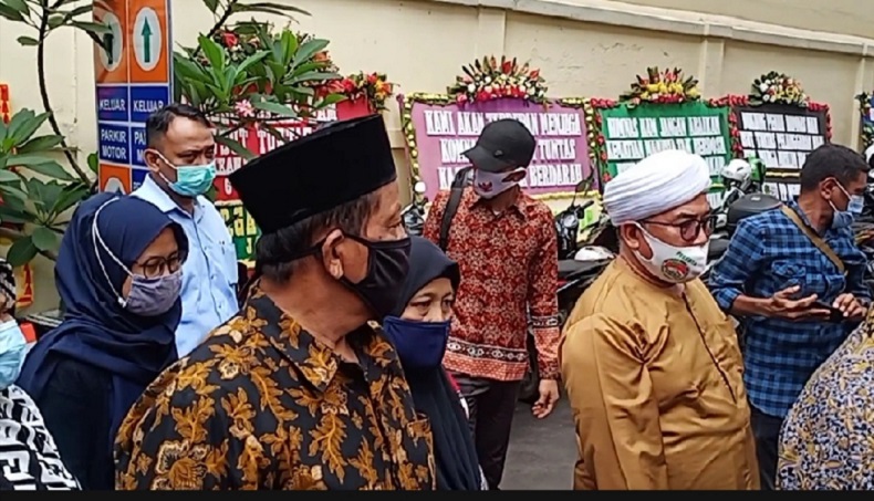 Serahkan Bukti Baru, Keluarga 6 Laskar FPI Datangi Komnas HAM