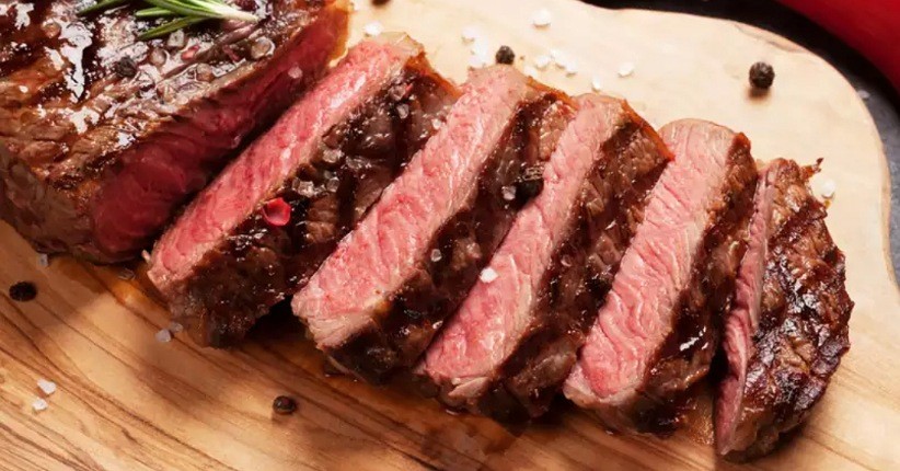5 Makanan yang Harus Dihindari Penderita Covid-19, Salah Satunya Ada Daging Merah