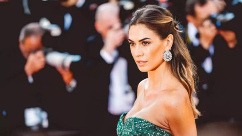 Si Seksi Melissa Satta Resmi Menjanda, Cristiano Ronaldo Bisa PDKT?