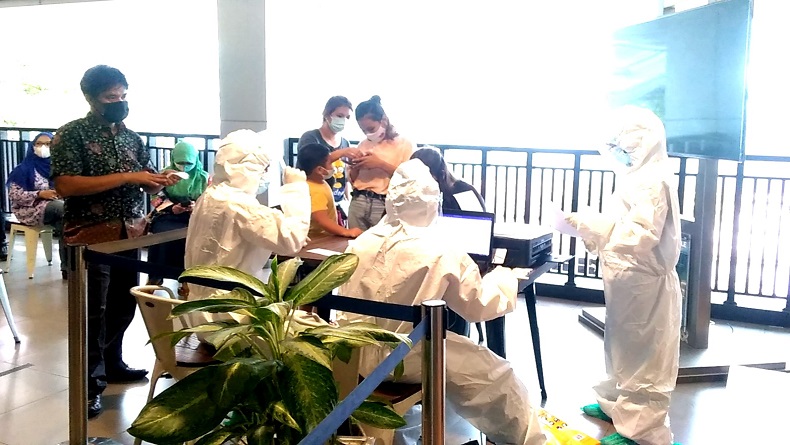 Positif Rapid Antigen, Belasan Calon Penumpang Batal Terbang dari Bandara Husein 