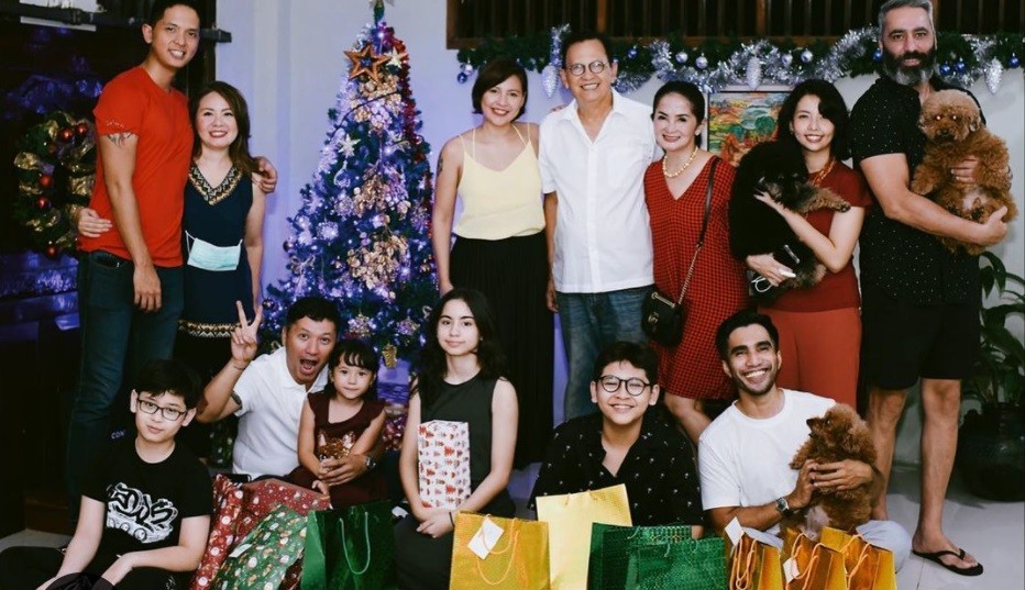 Gading Marten Bahagia Rayakan Natal dengan Gempi, Komentar Karen Nijsen Disorot Netizen