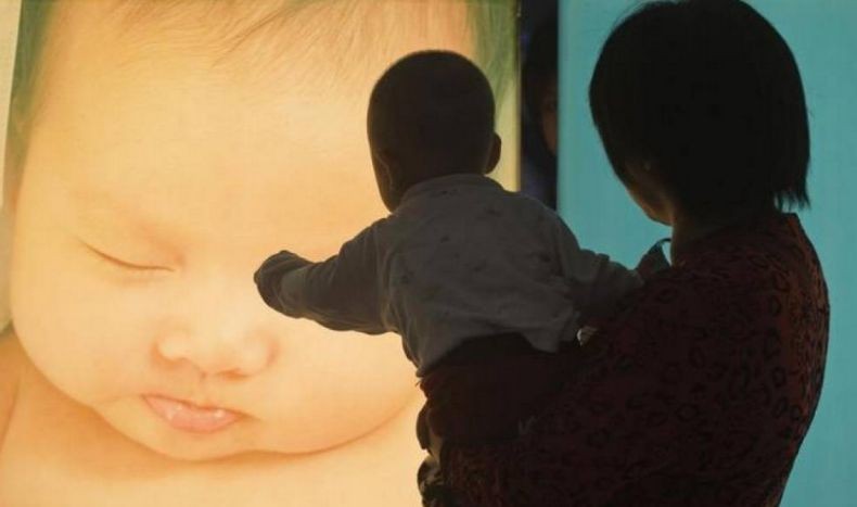 Pasutri di China Didenda Rp1,6 Miliar karena Punya 7 Anak