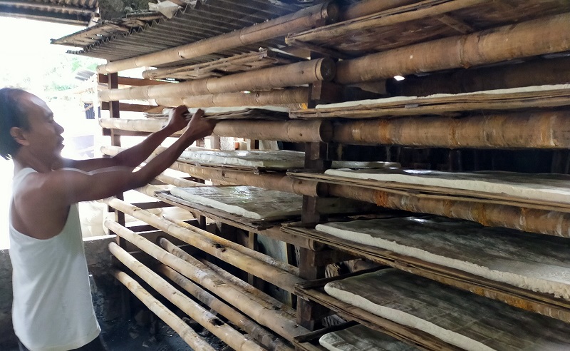 Harga Kedelai di Bogor Merangkak Naik Jelang Akhir Tahun, Pengrajin Tahu Menjerit