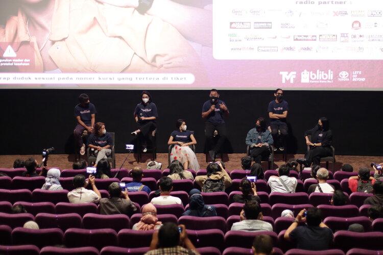 Kembali ke Bioskop dengan Aman di Tengah Pandemi, Saksikan Film Generasi 90-an: Melankolia