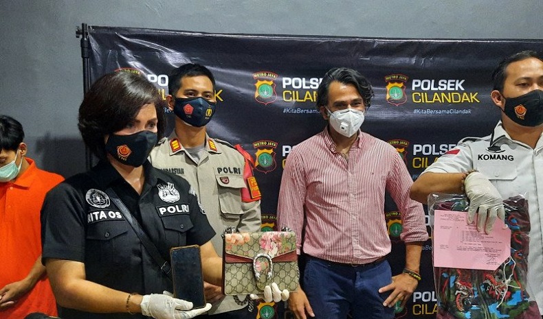 Butuh Uang Bayar Kredit Motor, Suami-Istri ART Bobol Rumah Jeremy Thomas 