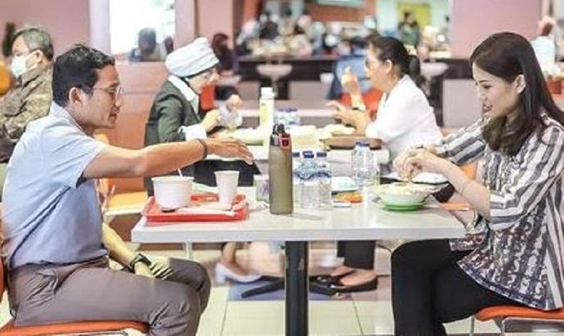 Kompak, Momen Menteri Sandiaga Uno dan Wamen Angela Tanoesoedibjo Makan Siang Bersama