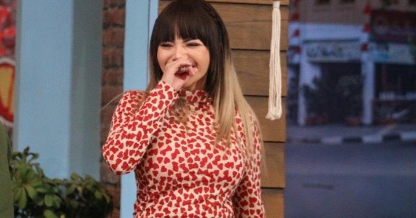 DJ Seksi Dinar Candy Bikin Sensasi di Panggung The Next Didi Kempot GTV  