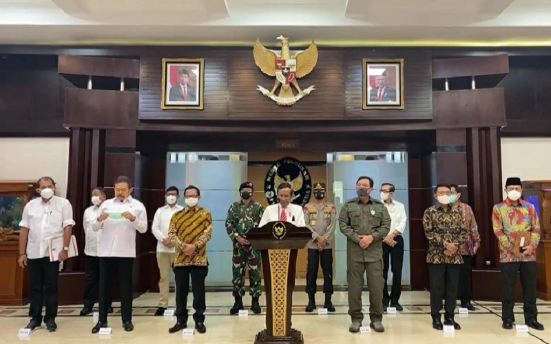 Mahfud MD Umumkan Pemerintah Larang Semua Aktivitas FPI