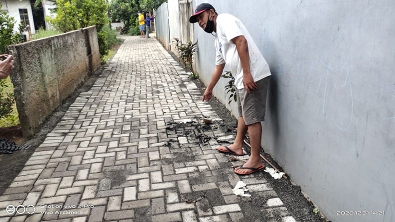 Viral Aksi Bakar Diri di Pondok Aren, Polisi: Diduga Depresi