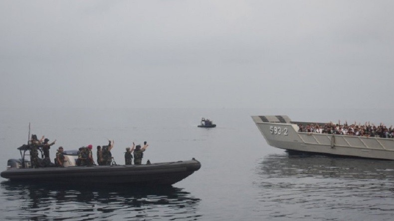 Selesai Diobservasi, 188 ABK World Dream Dibawa ke Tanjung Priok Gunakan KRI Semarang